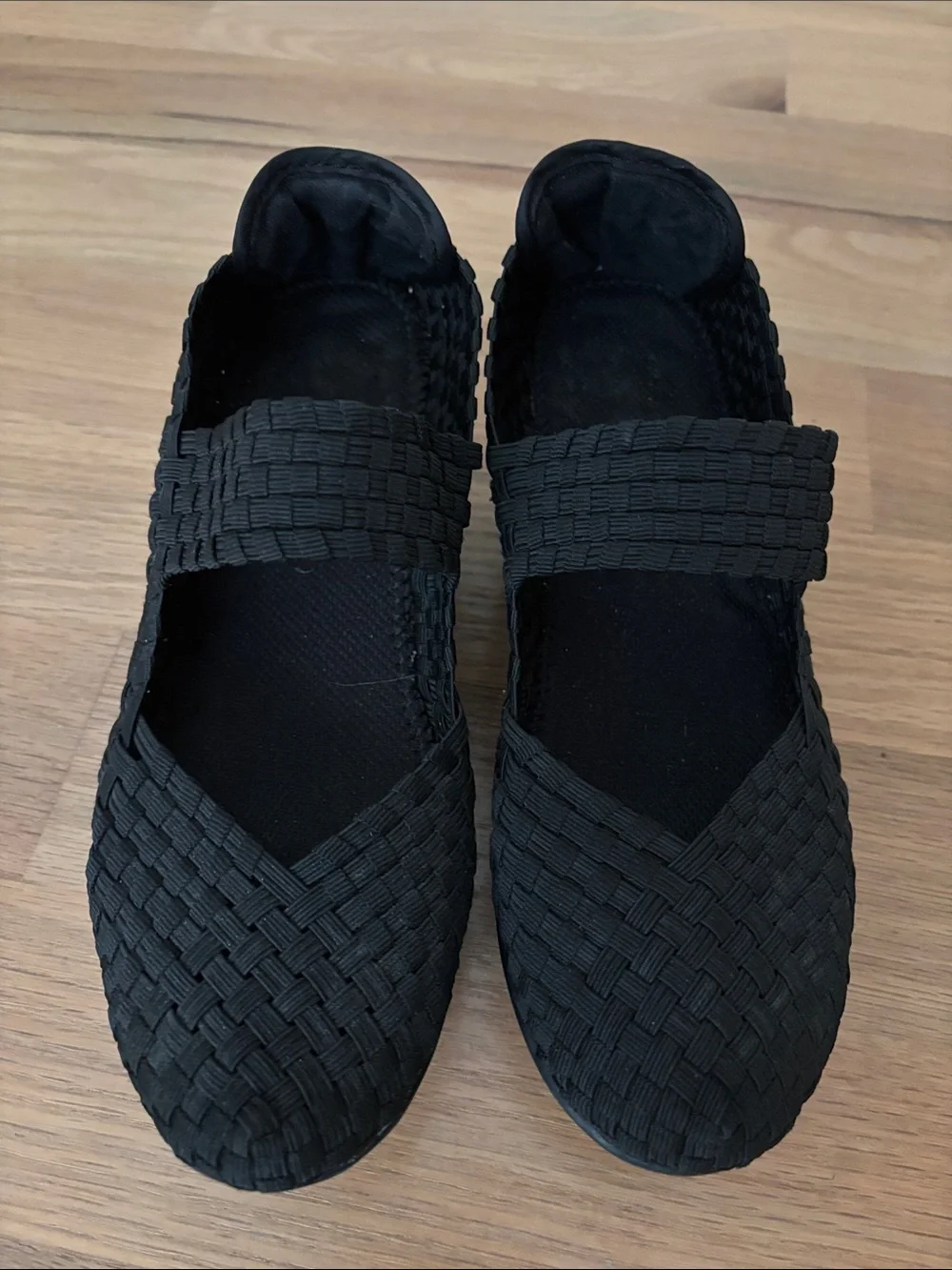 Black Woven Elastic Wedge Slip-On Shoes